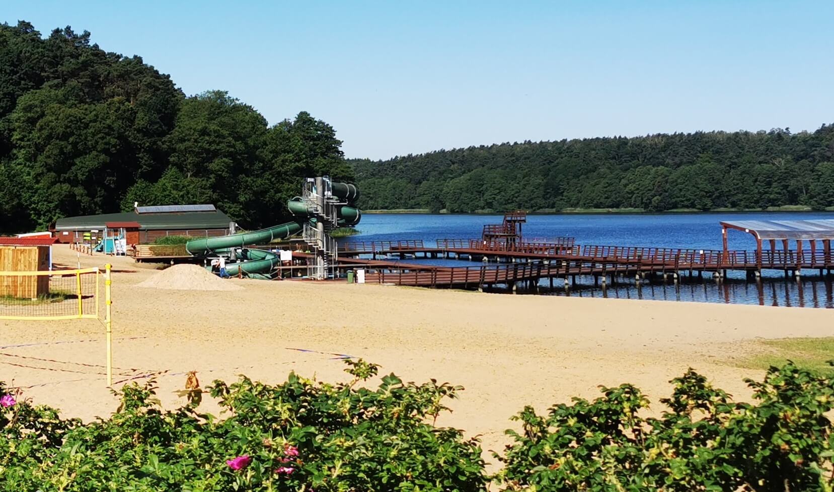 Odpoczynek nad jeziorem po weselu w Ambrowil